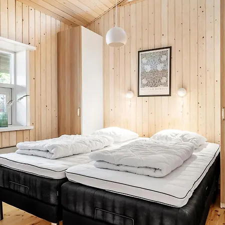 4 Bedroom Amazing In Nyaraló